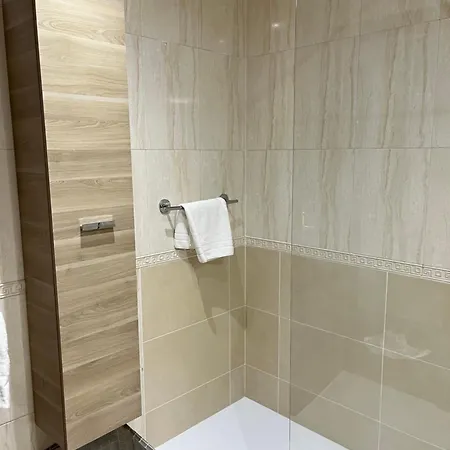 Estudio Con Terraza Centro De Garaje Opcional Apartamento *